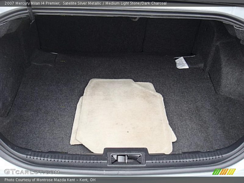 Satellite Silver Metallic / Medium Light Stone/Dark Charcoal 2007 Mercury Milan I4 Premier