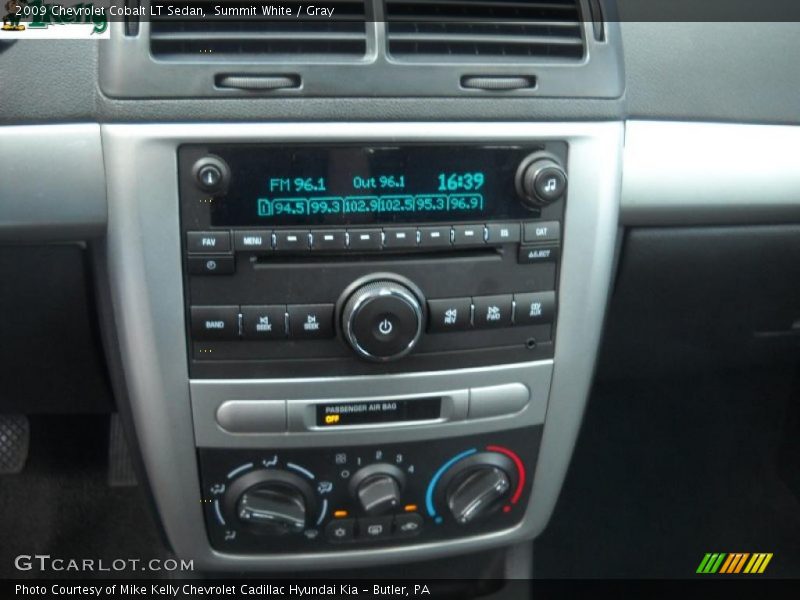 Summit White / Gray 2009 Chevrolet Cobalt LT Sedan