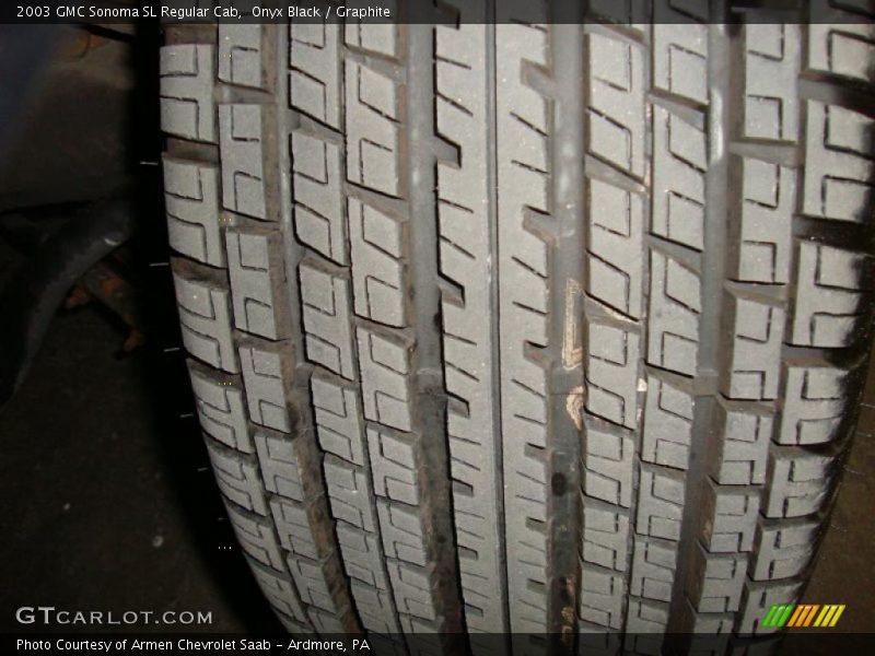 Onyx Black / Graphite 2003 GMC Sonoma SL Regular Cab