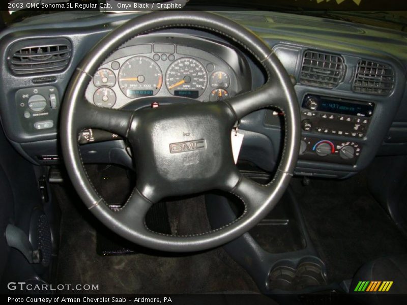 Onyx Black / Graphite 2003 GMC Sonoma SL Regular Cab
