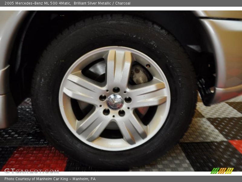 Brilliant Silver Metallic / Charcoal 2005 Mercedes-Benz ML 500 4Matic
