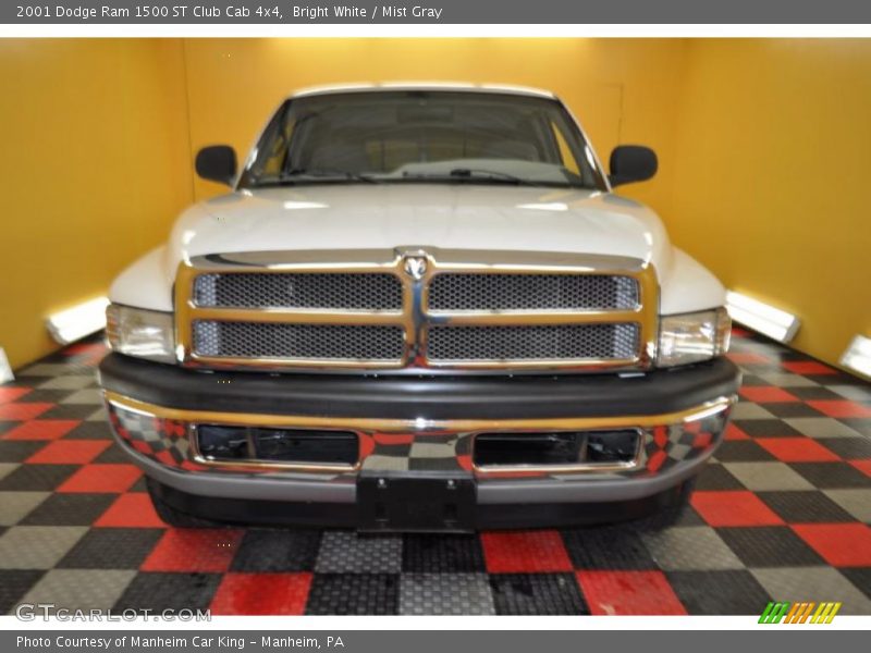 Bright White / Mist Gray 2001 Dodge Ram 1500 ST Club Cab 4x4