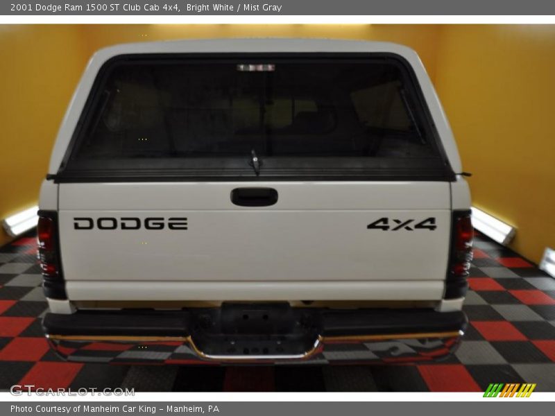 Bright White / Mist Gray 2001 Dodge Ram 1500 ST Club Cab 4x4