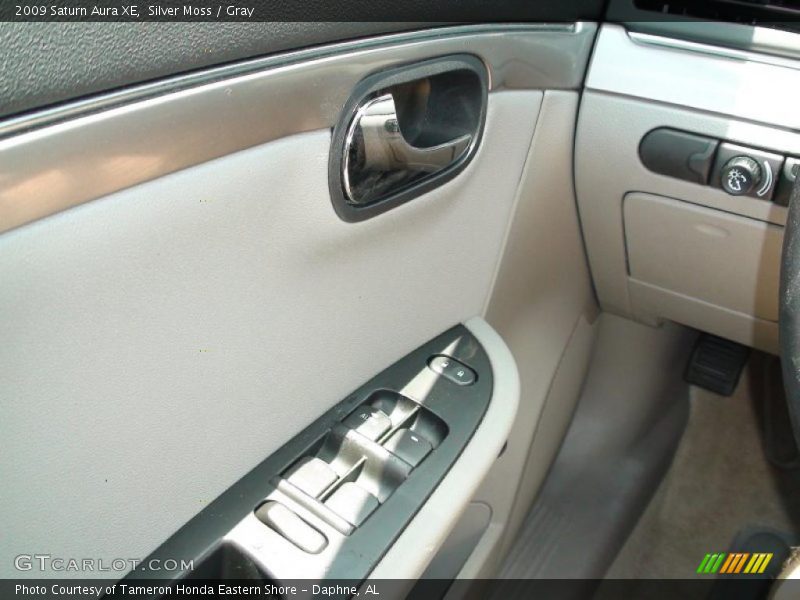 Silver Moss / Gray 2009 Saturn Aura XE