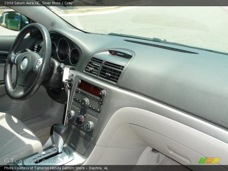 Silver Moss / Gray 2009 Saturn Aura XE