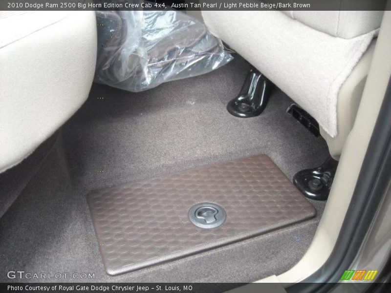 Austin Tan Pearl / Light Pebble Beige/Bark Brown 2010 Dodge Ram 2500 Big Horn Edition Crew Cab 4x4