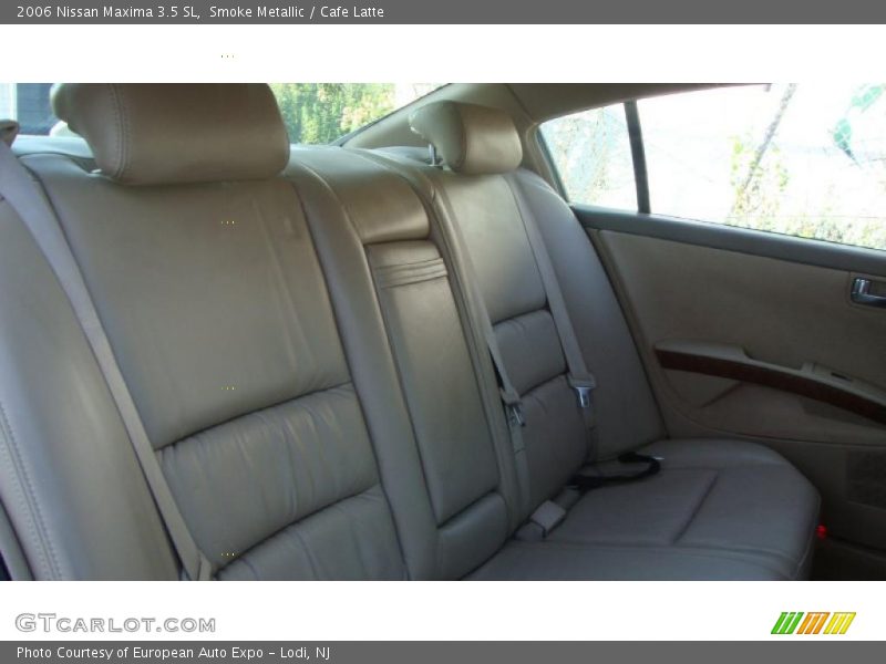Smoke Metallic / Cafe Latte 2006 Nissan Maxima 3.5 SL