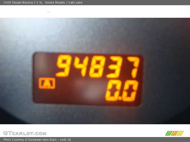 Smoke Metallic / Cafe Latte 2006 Nissan Maxima 3.5 SL