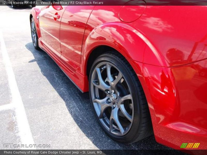 Velocity Red Mica / R3 Gray/Black Recaro 2009 Mazda RX-8 R3