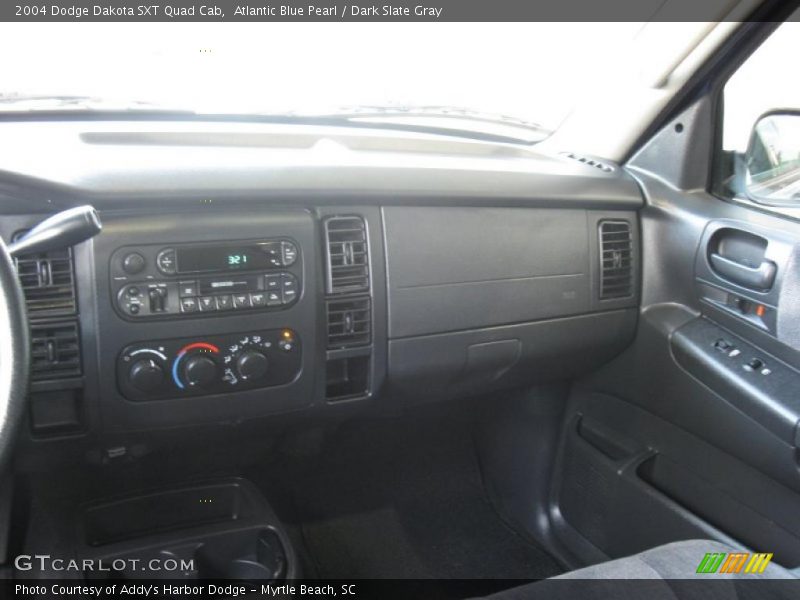 Atlantic Blue Pearl / Dark Slate Gray 2004 Dodge Dakota SXT Quad Cab
