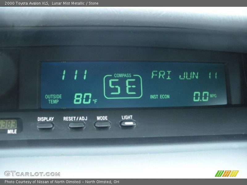 Lunar Mist Metallic / Stone 2000 Toyota Avalon XLS