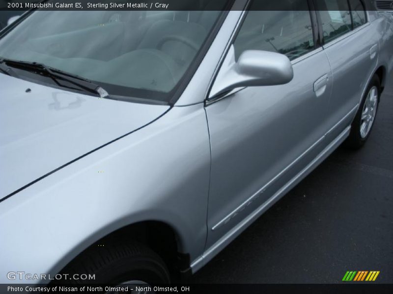 Sterling Silver Metallic / Gray 2001 Mitsubishi Galant ES
