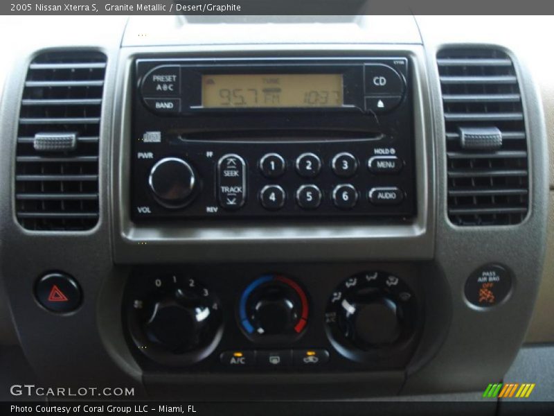 Granite Metallic / Desert/Graphite 2005 Nissan Xterra S