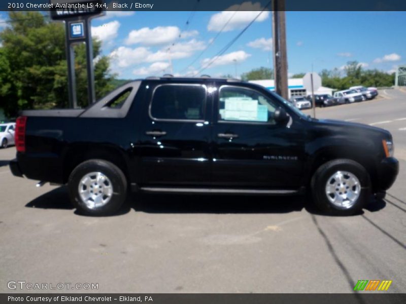 Black / Ebony 2010 Chevrolet Avalanche LS 4x4