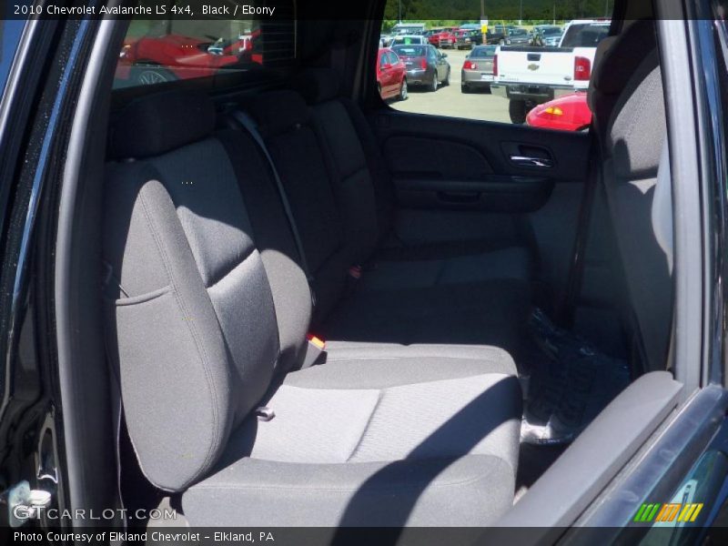Black / Ebony 2010 Chevrolet Avalanche LS 4x4