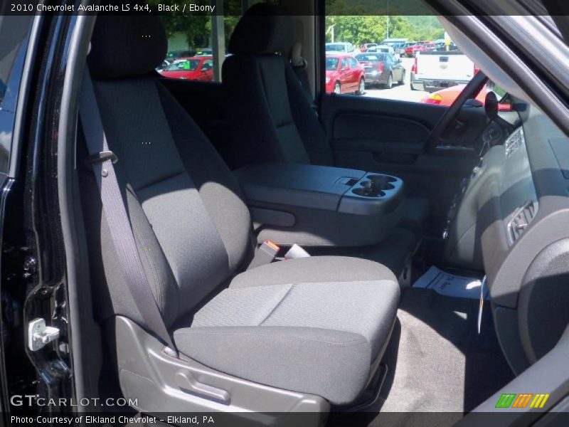 Black / Ebony 2010 Chevrolet Avalanche LS 4x4