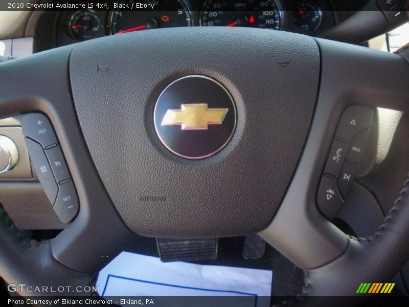 Black / Ebony 2010 Chevrolet Avalanche LS 4x4