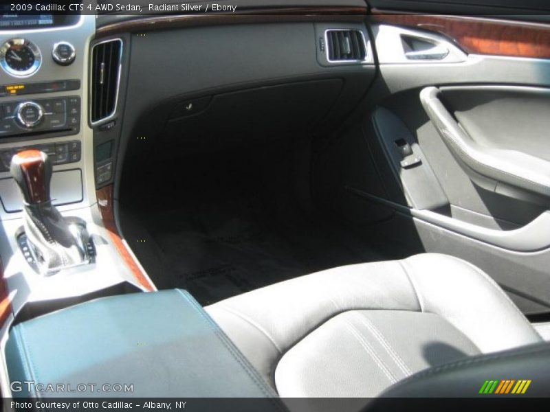 Radiant Silver / Ebony 2009 Cadillac CTS 4 AWD Sedan
