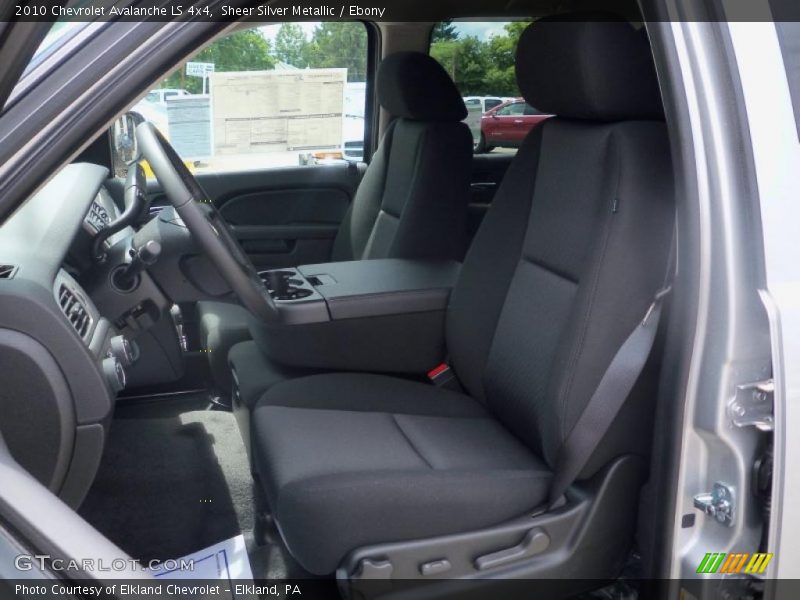 Sheer Silver Metallic / Ebony 2010 Chevrolet Avalanche LS 4x4