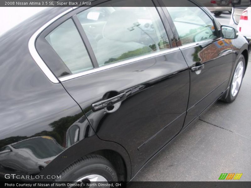 Super Black / Frost 2008 Nissan Altima 3.5 SE