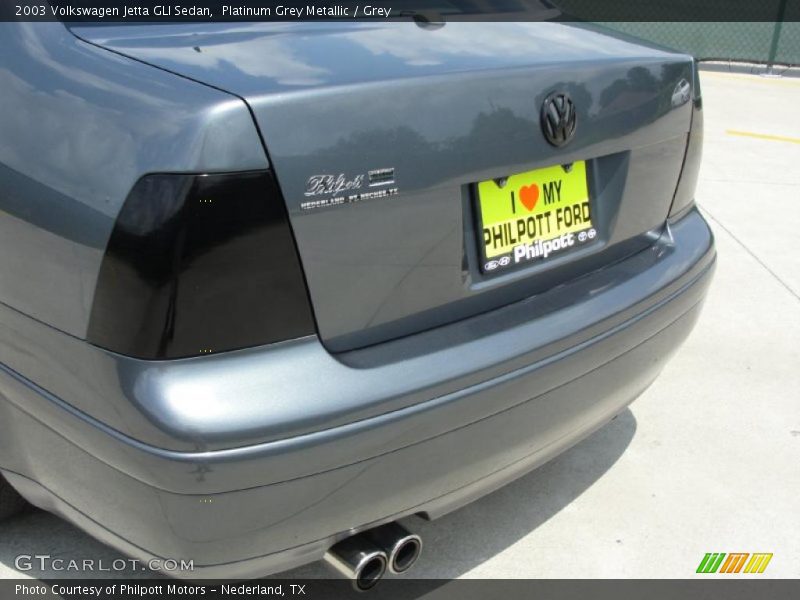 Platinum Grey Metallic / Grey 2003 Volkswagen Jetta GLI Sedan