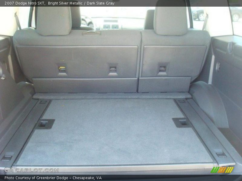Bright Silver Metallic / Dark Slate Gray 2007 Dodge Nitro SXT