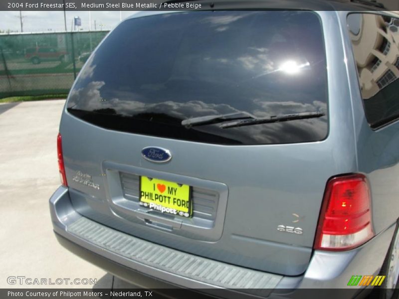 Medium Steel Blue Metallic / Pebble Beige 2004 Ford Freestar SES