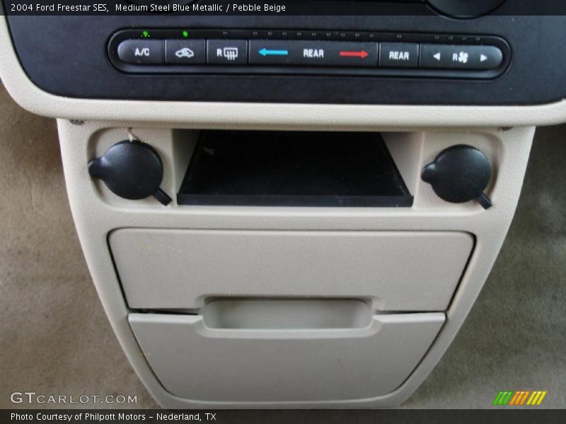 Medium Steel Blue Metallic / Pebble Beige 2004 Ford Freestar SES