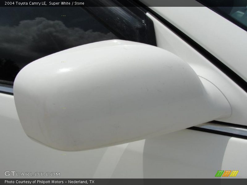 Super White / Stone 2004 Toyota Camry LE