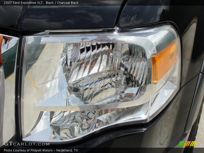 Black / Charcoal Black 2007 Ford Expedition XLT