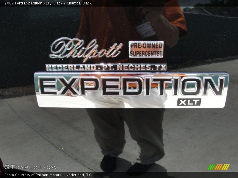 Black / Charcoal Black 2007 Ford Expedition XLT