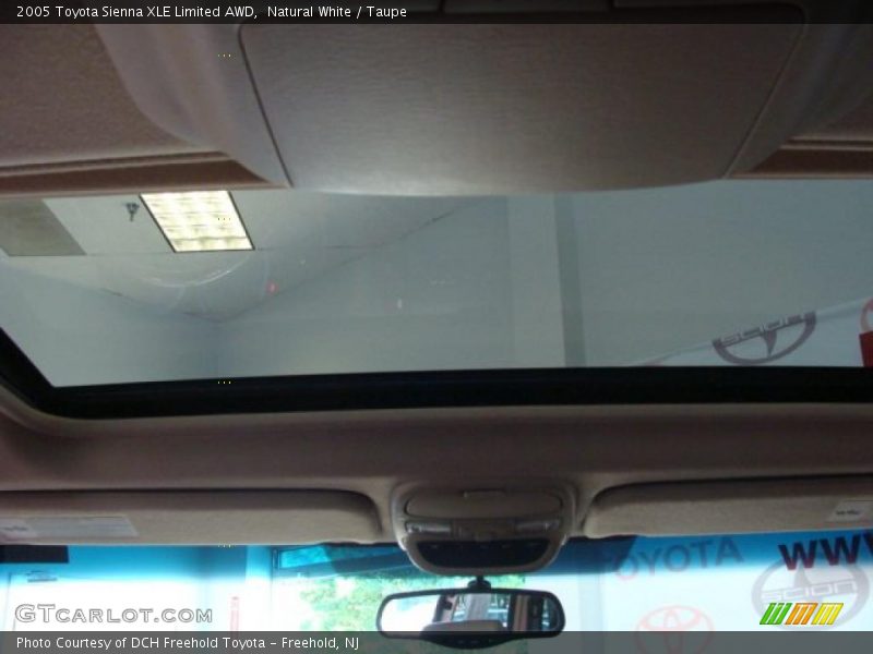 Natural White / Taupe 2005 Toyota Sienna XLE Limited AWD