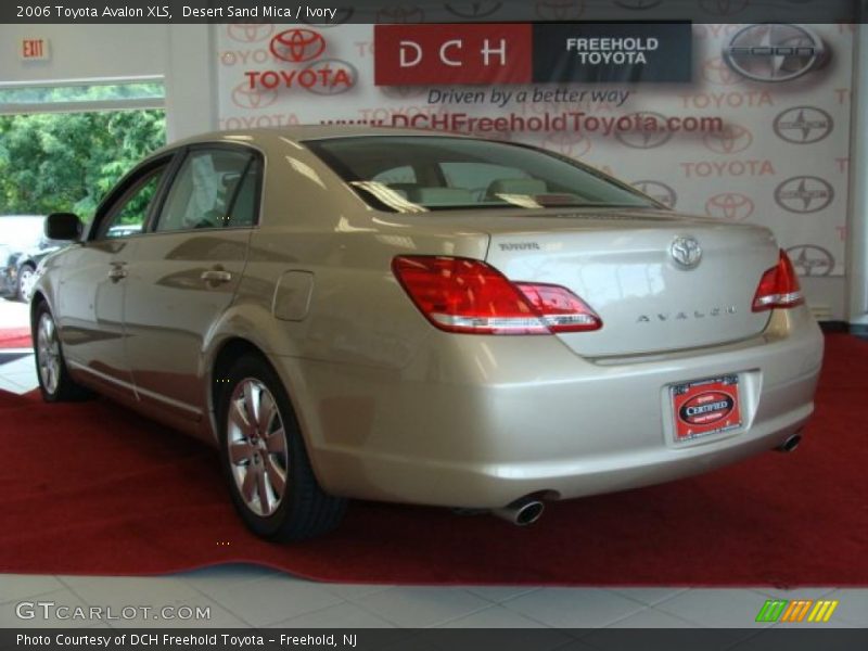 Desert Sand Mica / Ivory 2006 Toyota Avalon XLS