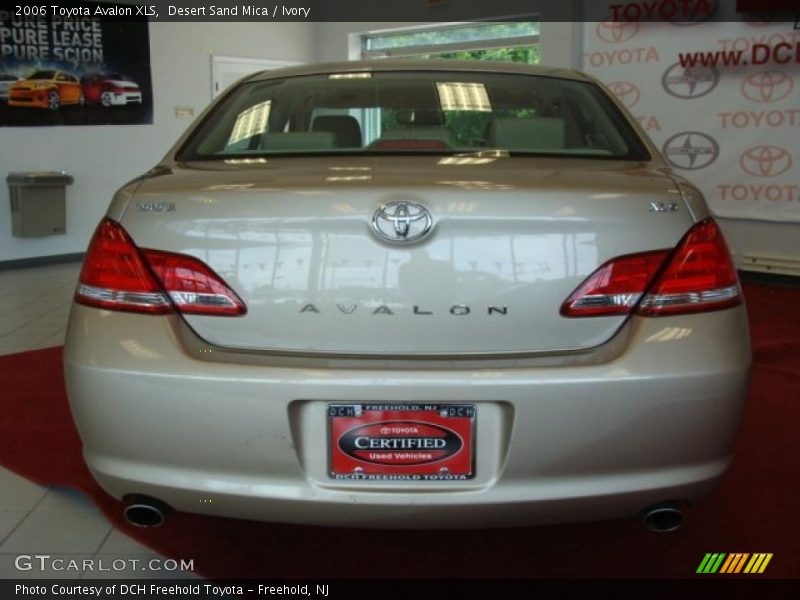 Desert Sand Mica / Ivory 2006 Toyota Avalon XLS