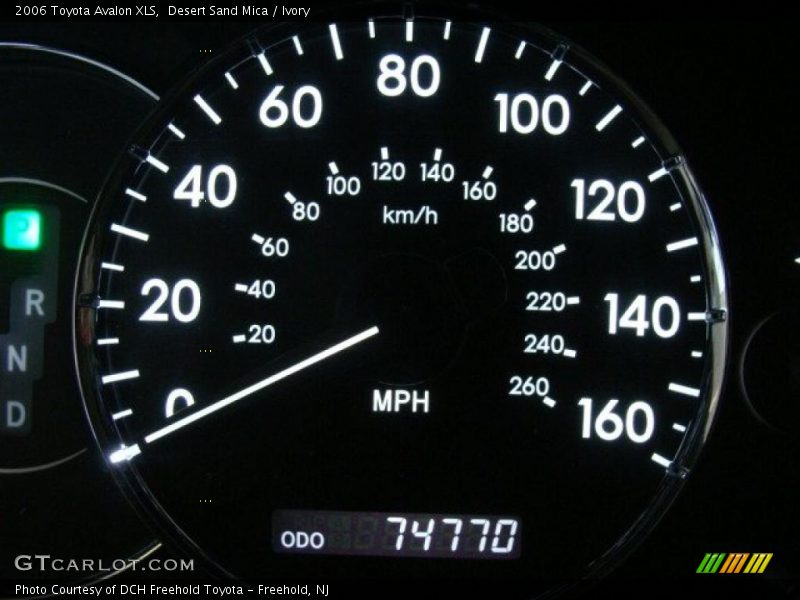 Desert Sand Mica / Ivory 2006 Toyota Avalon XLS