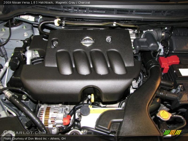 Magnetic Gray / Charcoal 2009 Nissan Versa 1.8 S Hatchback