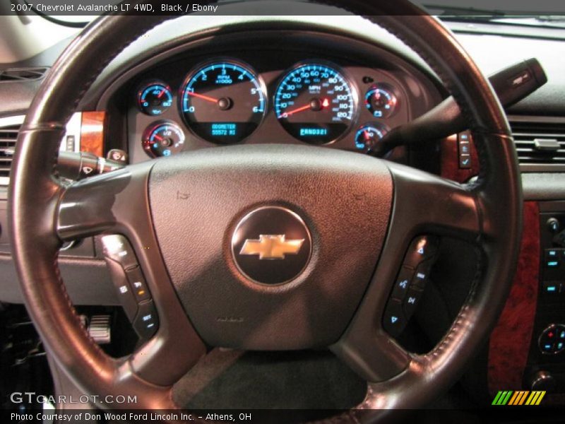 Black / Ebony 2007 Chevrolet Avalanche LT 4WD