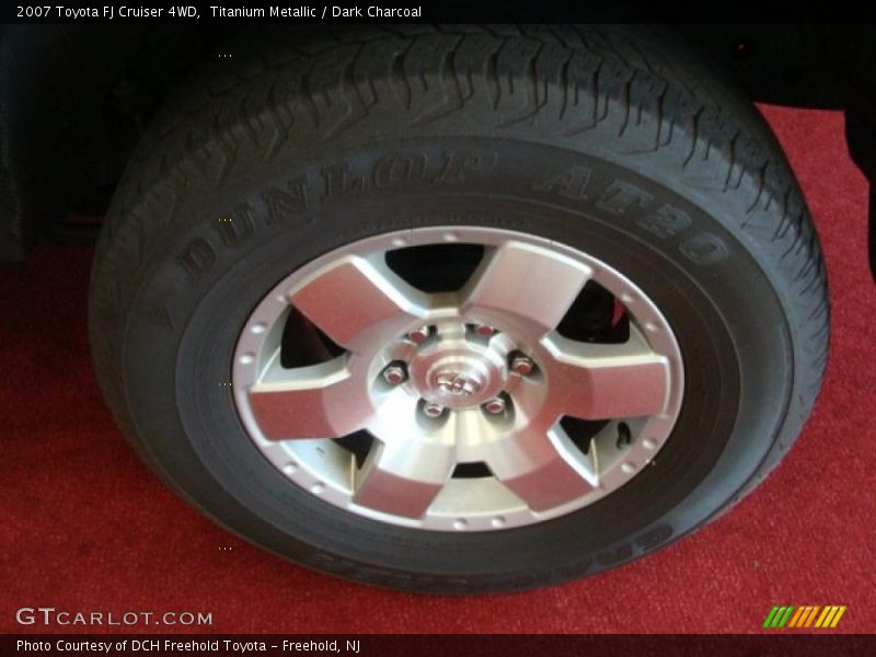 Titanium Metallic / Dark Charcoal 2007 Toyota FJ Cruiser 4WD
