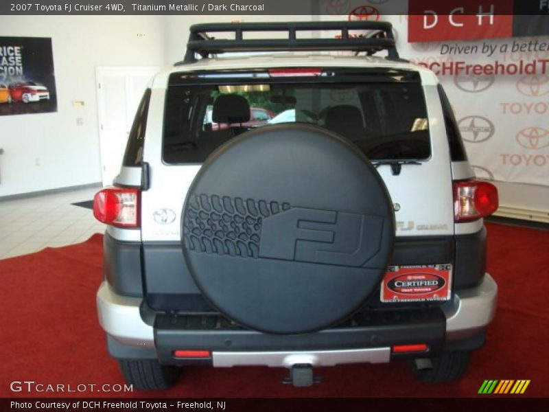 Titanium Metallic / Dark Charcoal 2007 Toyota FJ Cruiser 4WD