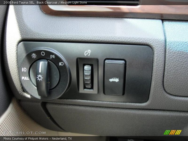Black Clearcoat / Medium Light Stone 2008 Ford Taurus SEL