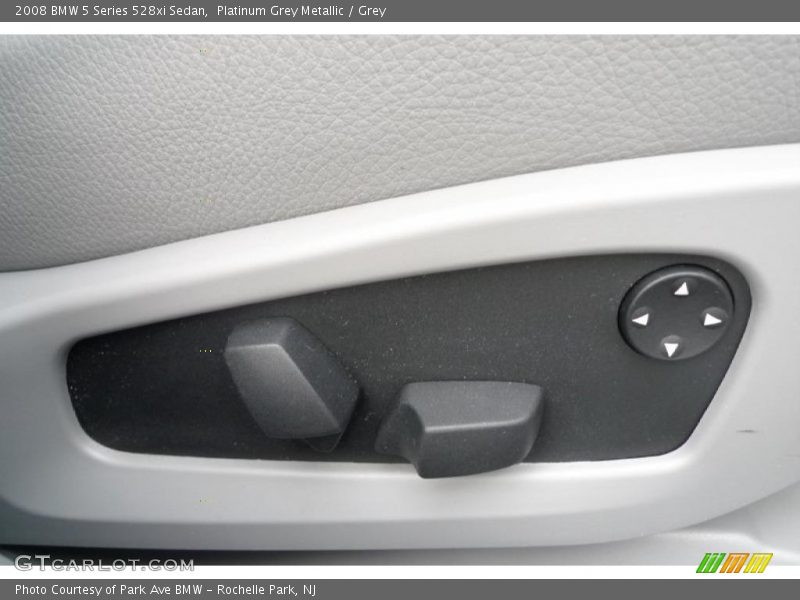 Platinum Grey Metallic / Grey 2008 BMW 5 Series 528xi Sedan