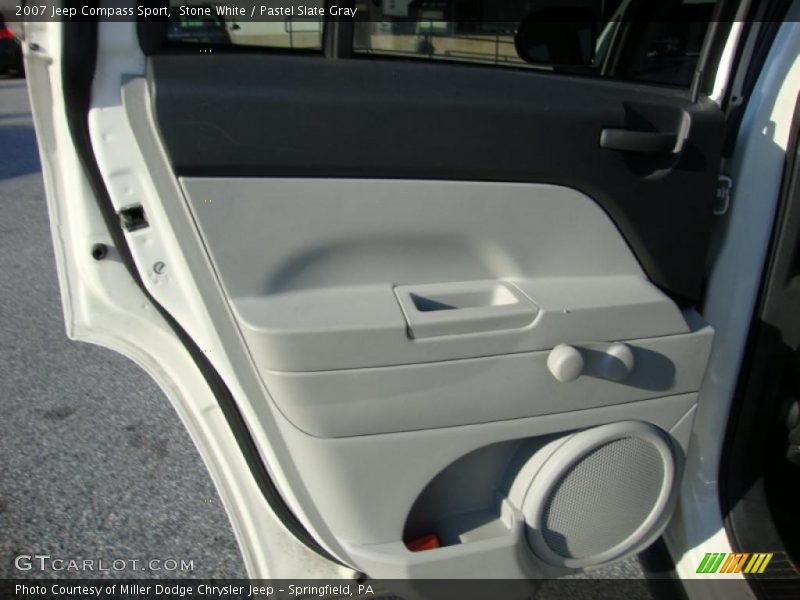 Stone White / Pastel Slate Gray 2007 Jeep Compass Sport