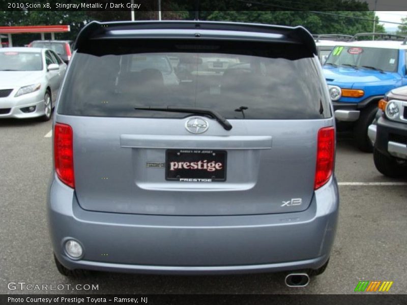 Stingray Metallic / Dark Gray 2010 Scion xB