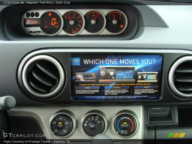 Hypnotic Teal Mica / Dark Gray 2010 Scion xB