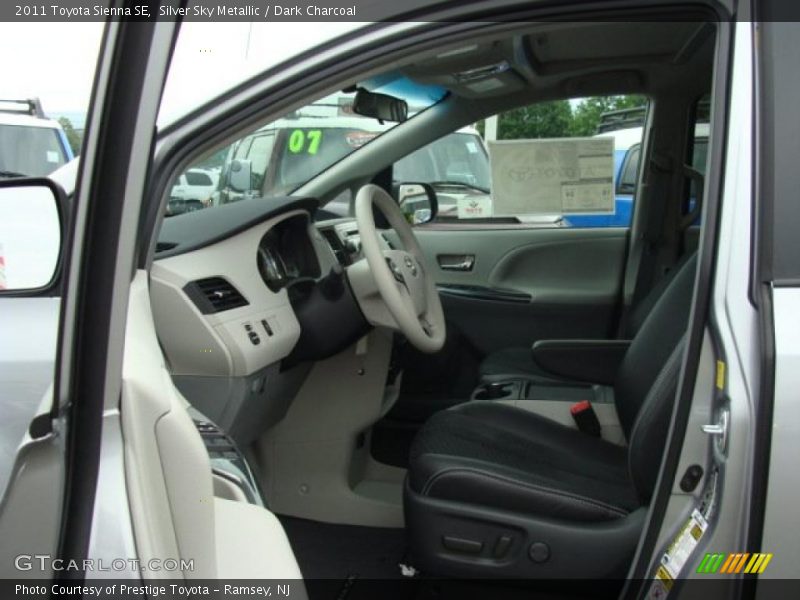 Silver Sky Metallic / Dark Charcoal 2011 Toyota Sienna SE