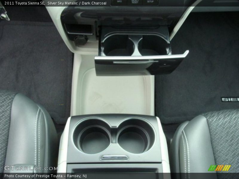 Silver Sky Metallic / Dark Charcoal 2011 Toyota Sienna SE
