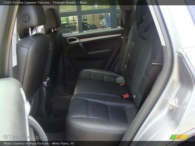 Titanium Metallic / Black 2006 Porsche Cayenne Tiptronic