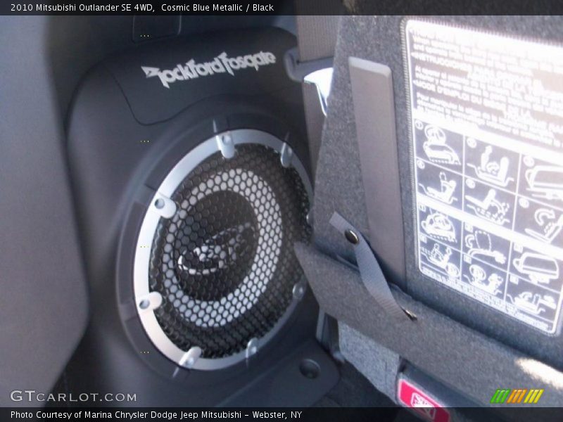 Cosmic Blue Metallic / Black 2010 Mitsubishi Outlander SE 4WD