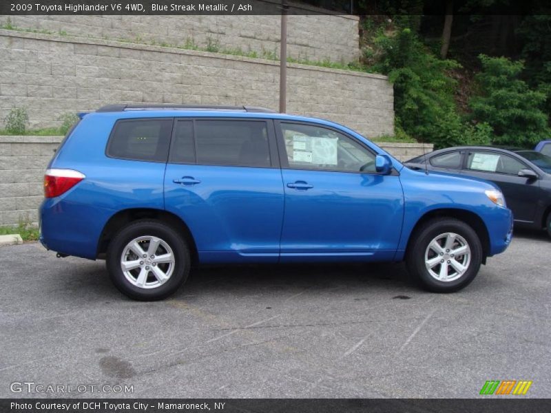 Blue Streak Metallic / Ash 2009 Toyota Highlander V6 4WD