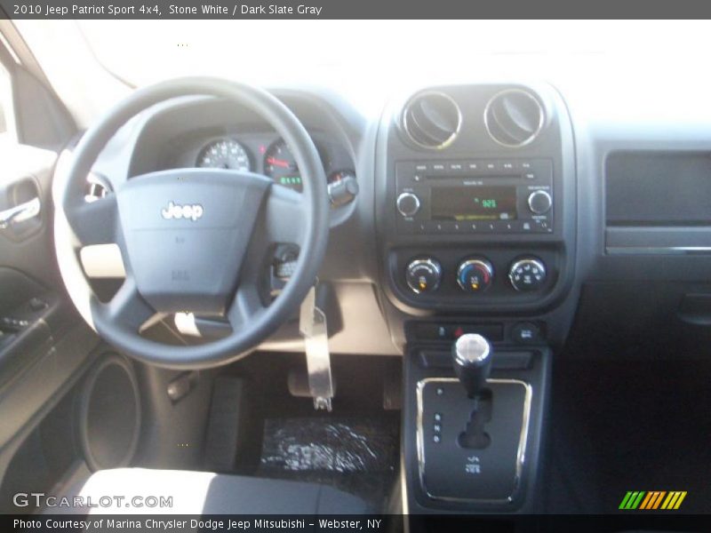Stone White / Dark Slate Gray 2010 Jeep Patriot Sport 4x4